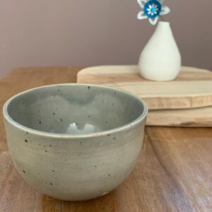 Bol gris moucheté